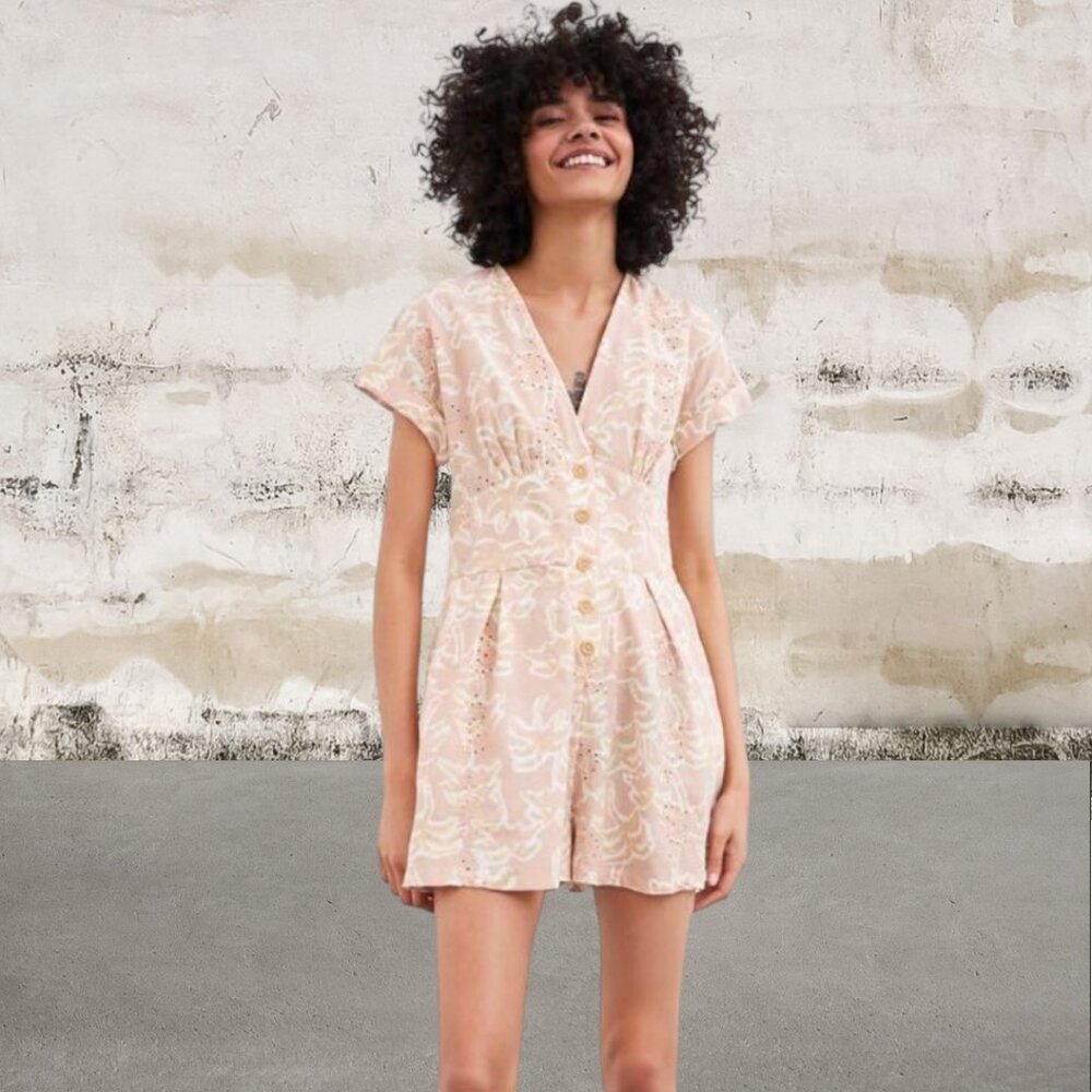 Zara Women's Linen Blend Palm Trees Button Down Romper Size Small